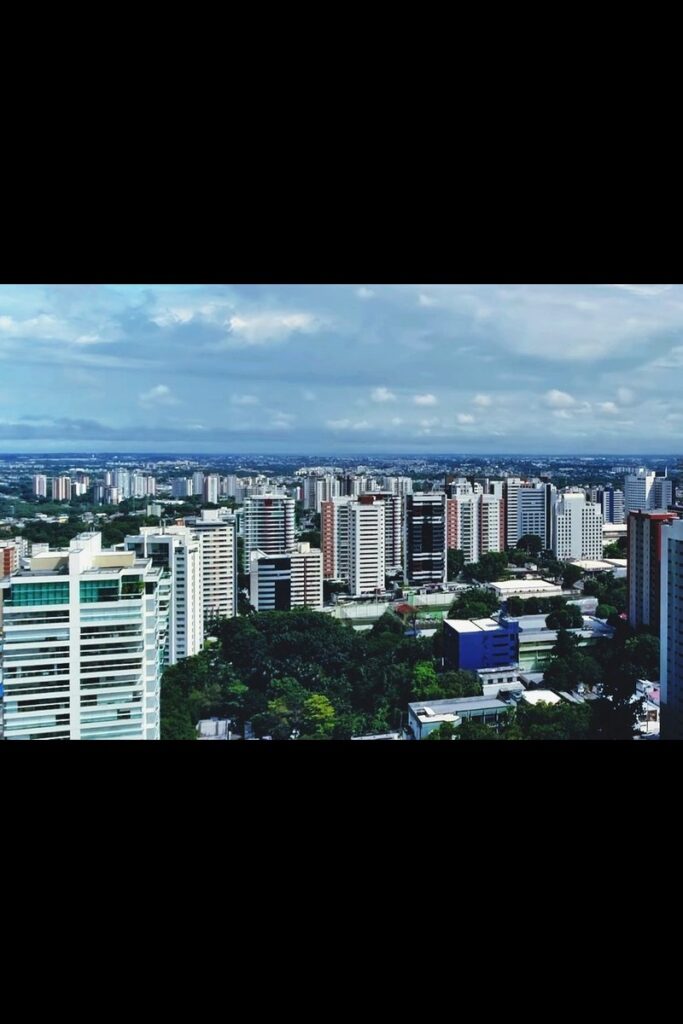 Bairro_Adrianópolis,_Manaus,_Amazonas(1)